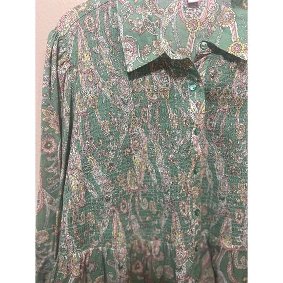 Cato Plus Paisley Blouse 22/24W Green Boho Peplum Smocked Shirt - Picture 5 of 6